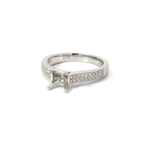 18K Diamond Four Prong Engagement ring