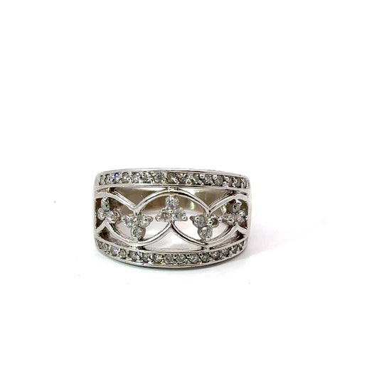 Wide Band Star Fancy 18K White Gold Ring