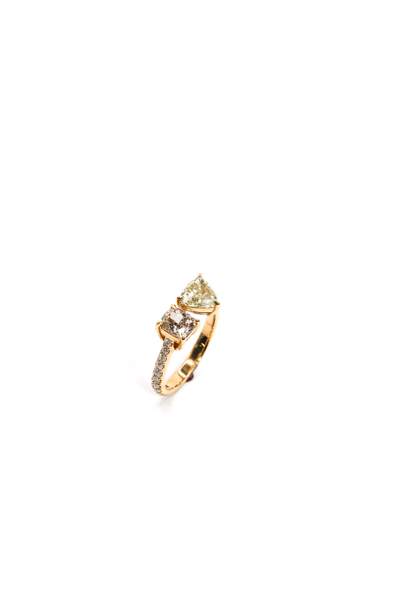 18KT Yellow Gold Engagement Ring with Cushion and Trillion Cut (Round Diamonds on Band)