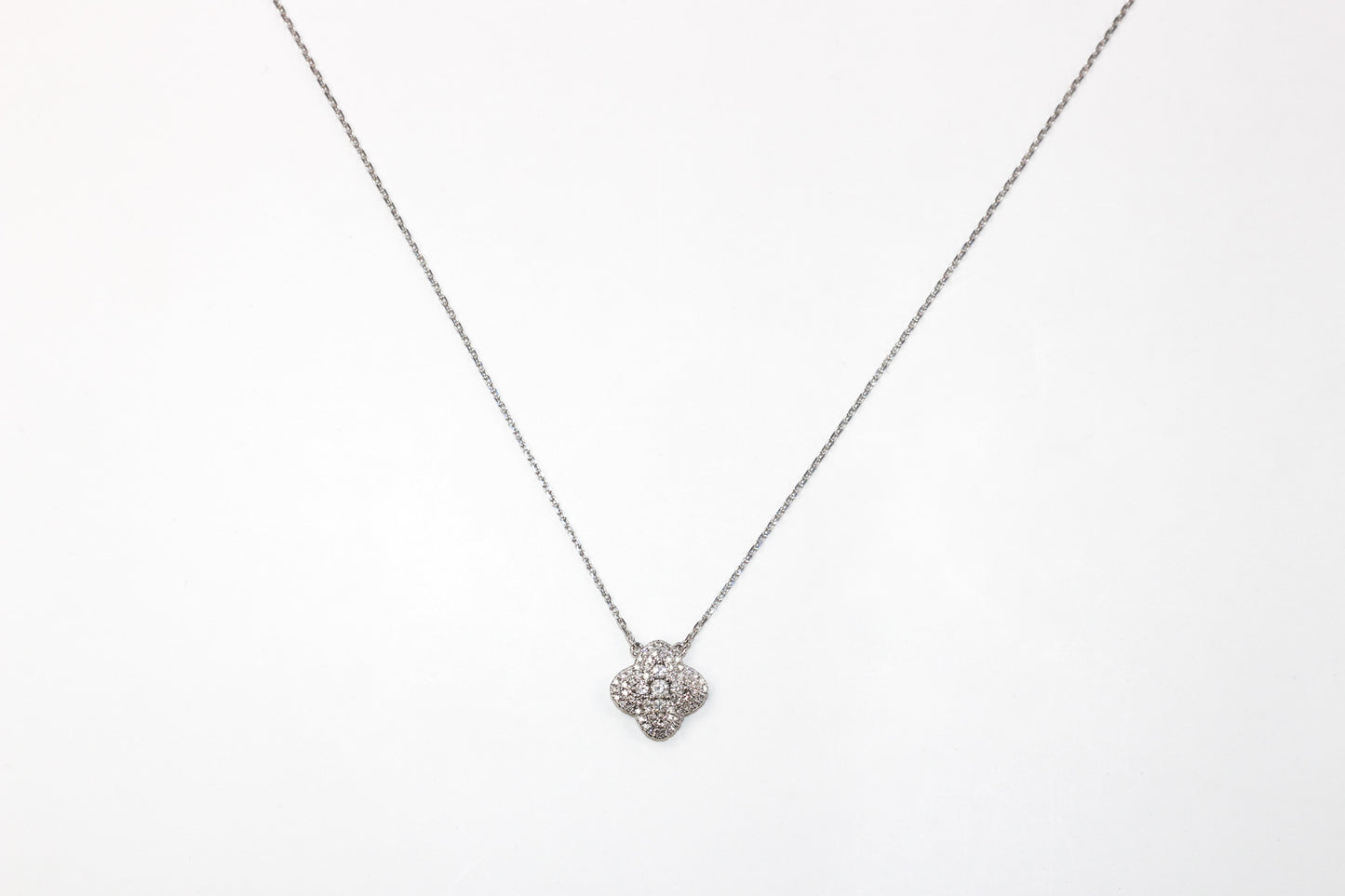 14KT White Gold Diamond Necklace with Round Diamonds