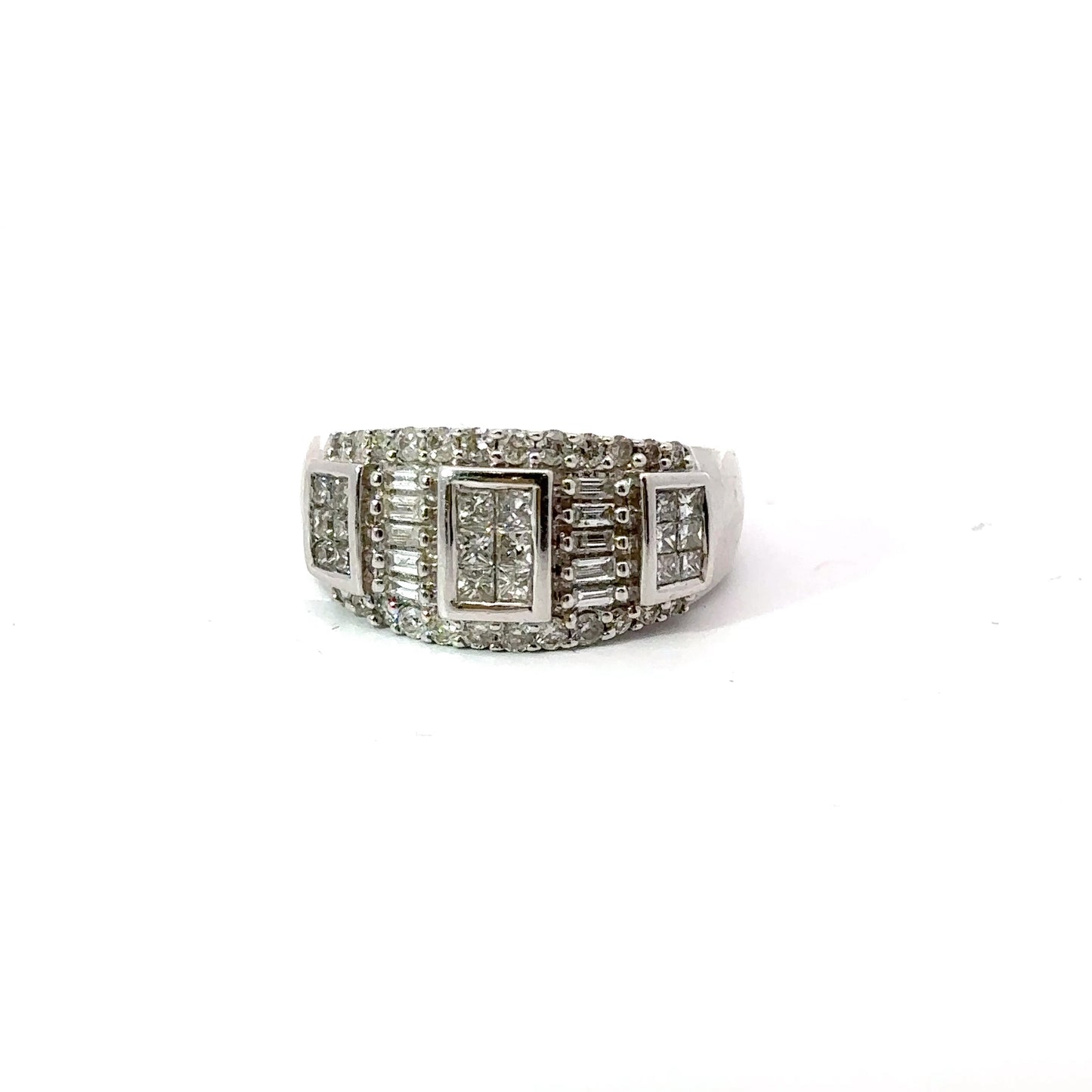 14K White Gold Fancy Ring