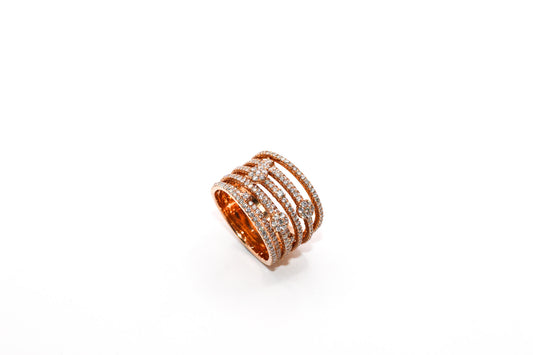 18KT Rose Gold Wedding Band with Round Diamonds