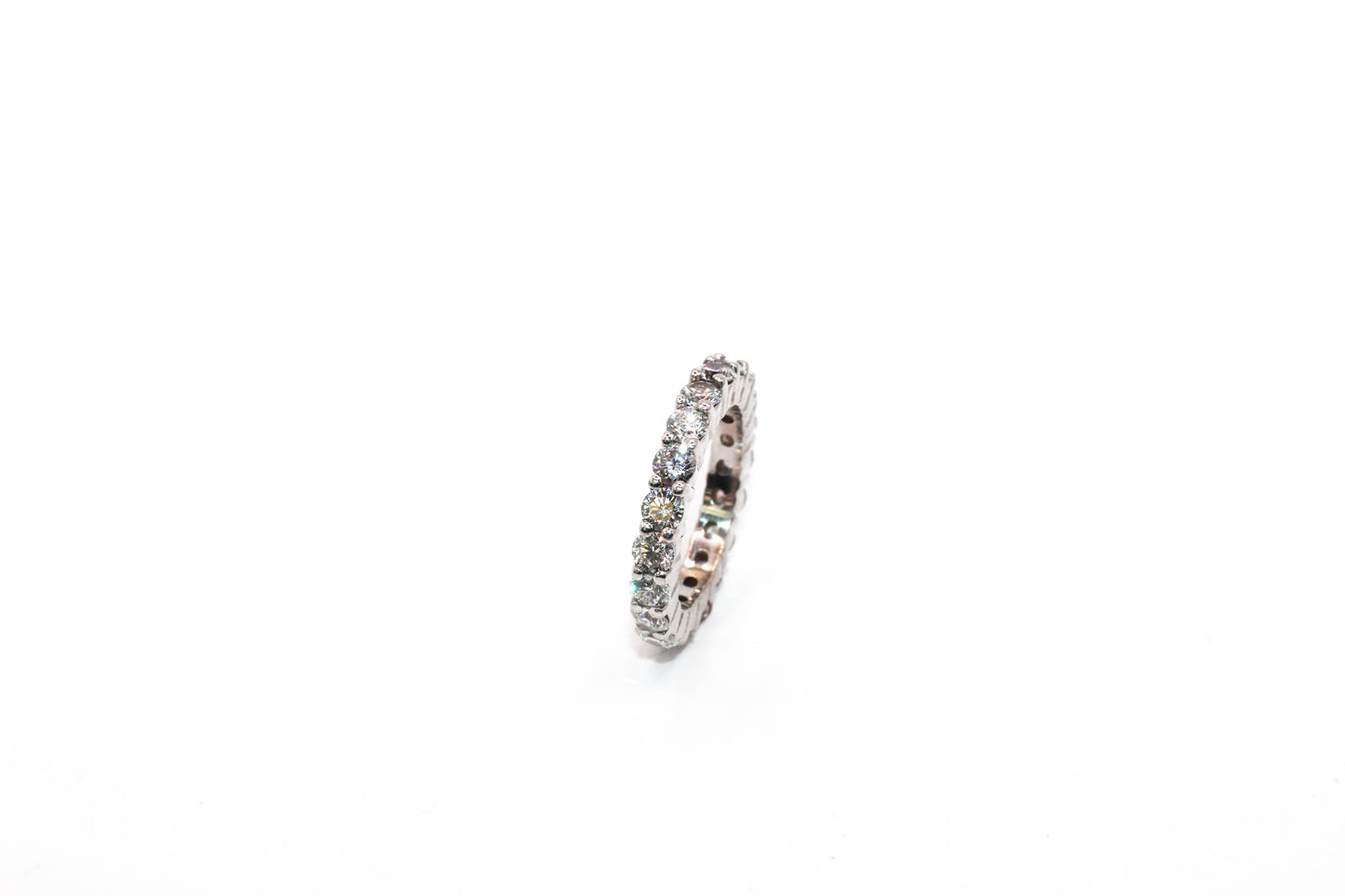 14KT White Gold Wedding Band with Round Diamonds