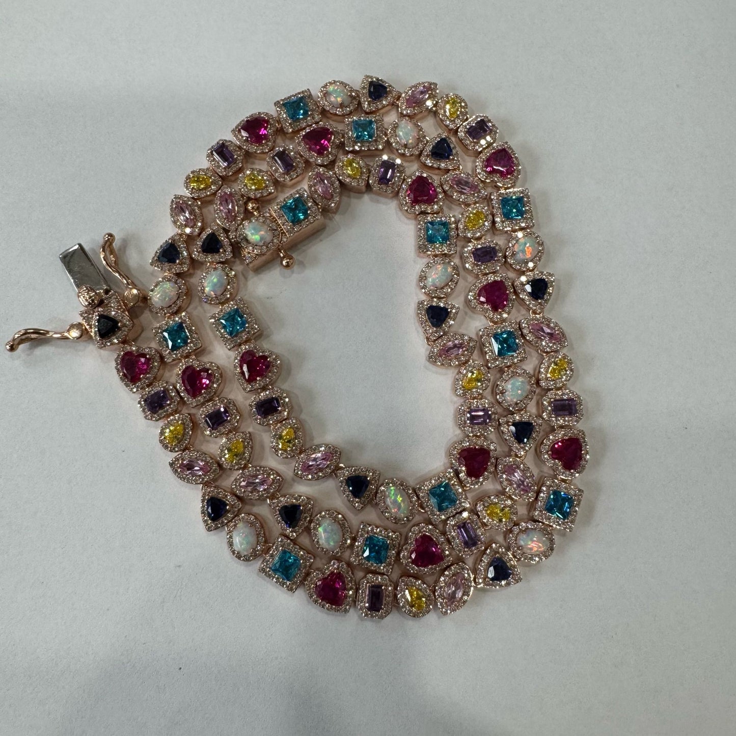 Multi shaped necklace CVD